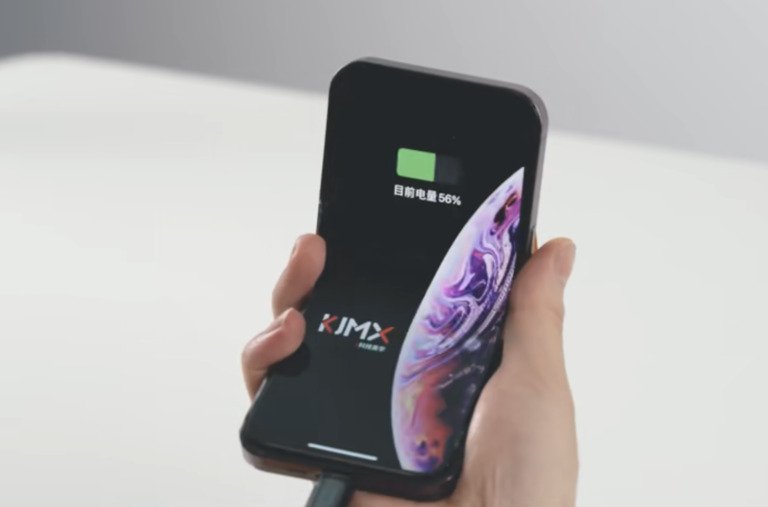 کاربران نسخه تاشو آیفون را طراحی کردند| تکلی کاربران نسخه تاشو آیفون را طراحی کردند| تکلی