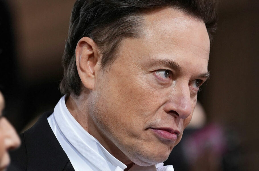 مدیر سابق اسپیس ایکس: ایلان ماسک از اینشتین باهوشتر است| تکلی مدیر سابق اسپیس ایکس: ایلان ماسک از اینشتین باهوشتر است| تکلی