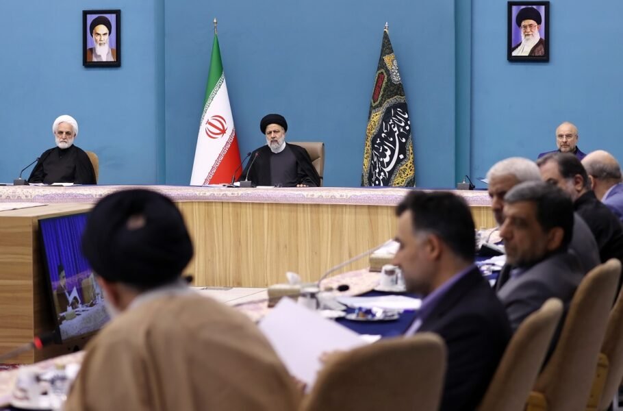 مهلت رئیسجمهور برای رسیدگی به وضعیت کندی اینترنت تمام شد اما گزارشی منتشر نشد|تکلی مهلت رئیسجمهور برای رسیدگی به وضعیت کندی اینترنت تمام شد اما گزارشی منتشر نشد|تکلی