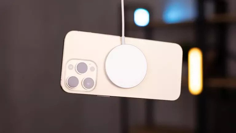 آیفون 15 اولترا گران ترین گوشی اپل خواهد بود| تکلی آیفون 15 اولترا گران ترین گوشی اپل خواهد بود| تکلی