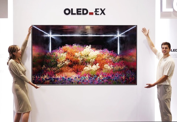 ال جی دیسپلی فناوری OLED.EX را به تلویزیون های هوشمند می آورد| تکلی ال جی دیسپلی فناوری OLED.EX را به تلویزیون های هوشمند می آورد| تکلی