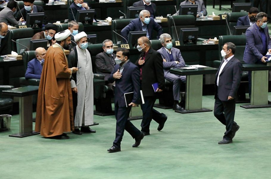 خواست مجلس از وزیر ارتباطات: مشکلات کسبوکارهای آنلاین را ظرف سه ماه رفع کنید| تکلی خواست مجلس از وزیر ارتباطات: مشکلات کسبوکارهای آنلاین را ظرف سه ماه رفع کنید| تکلی