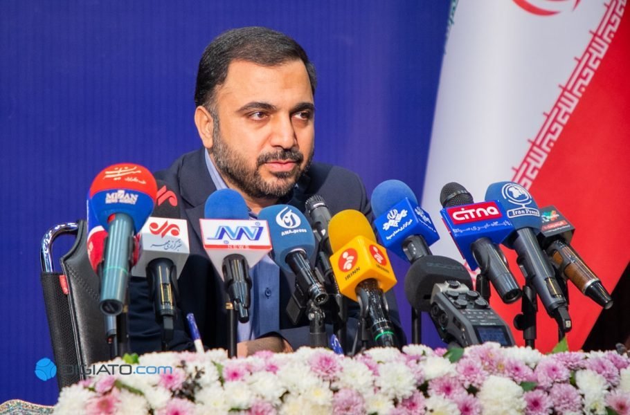 وزیر ارتباطات: با تبعیض در دسترسی به اینترنت مخالفیم/ رفع فیلتر برای اساتید مصوبه کارگروه تعیین مصادیق است| تکلی وزیر ارتباطات: با تبعیض در دسترسی به اینترنت مخالفیم/ رفع فیلتر برای اساتید مصوبه کارگروه تعیین مصادیق است| تکلی